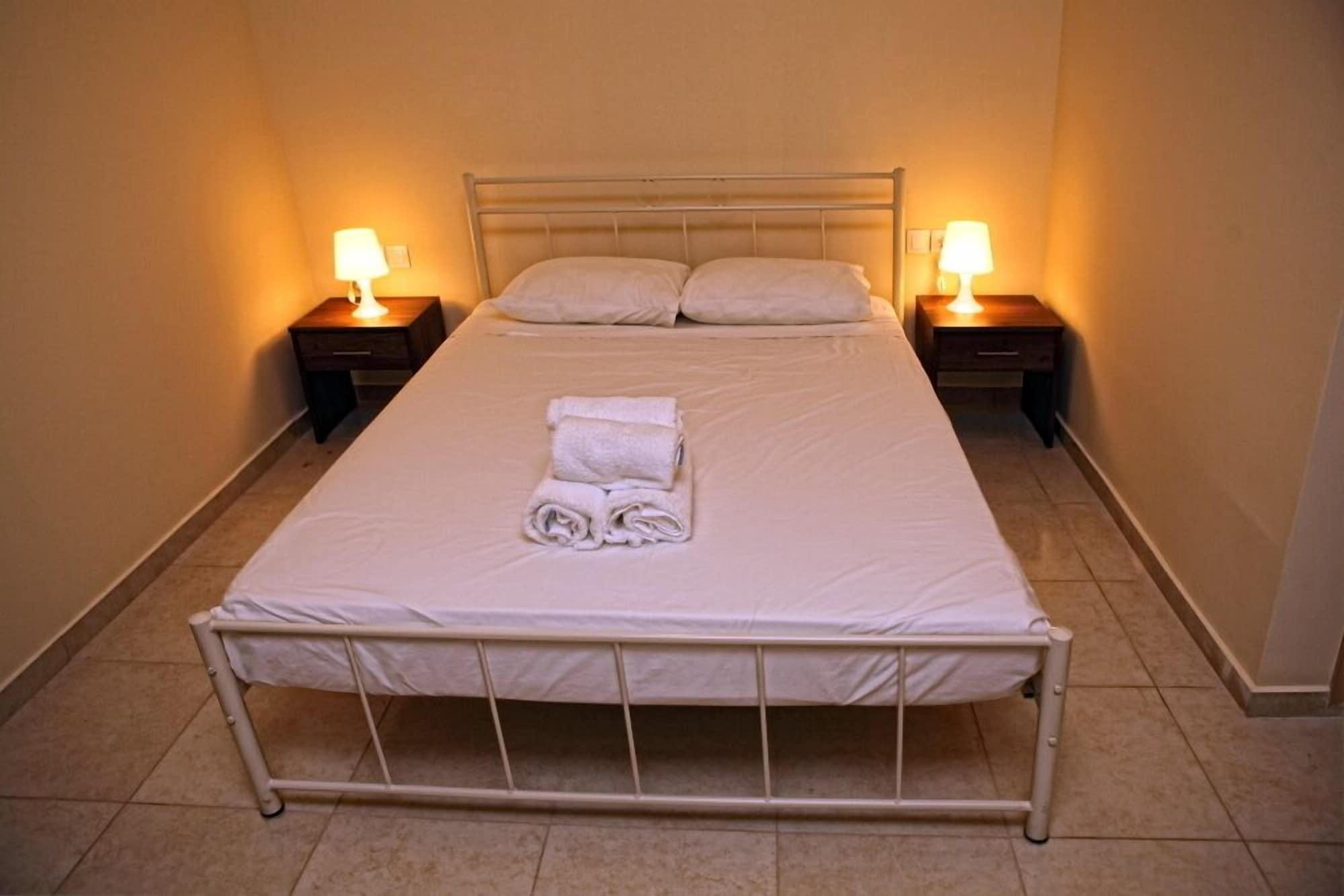 Niriides Beach Hotel Rethymno Zimmer foto